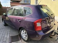 Gebraucht Kia Carens Basis 144 PS (105 kW) 2007 Violett Van / Kleinbus