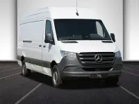 Gebraucht Mercedes Sprinter 170 PS (125 kW) 2025 Arktikweiss Van