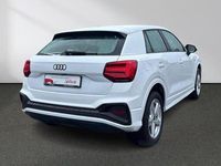 Gebraucht Audi Q2 S-Line 116 PS (85 kW) 2023 Arkonaweiß SUV