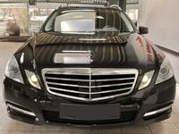 Gebraucht Mercedes E220 170 PS (125 kW) 2011 Schwarz Kombi