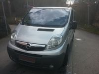 Gebraucht Opel Vivaro 155 PS (114 kW) 2006 Silber metallic Van / Kleinbus