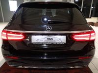 Gebraucht Mercedes E350 AMG line 258 PS (189 kW) 2017 Schwarz  unilack Kombi