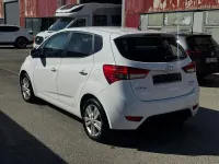 Gebraucht Hyundai ix20 Comfort 90 PS (66 kW) 2011 Weiß Kleinwagen