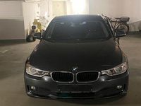 Gebraucht BMW 320 184 PS (135 kW) 2013 Grau Limousine