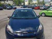 Usata Ford Fiesta Ambiente 60 CV (44 kW) 2012 Blu Berlina
