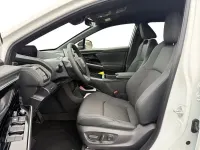 Neu Toyota bZ4X 150 kW (204 PS) 2026 Platinum white pearl mc. SUV