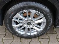 Neu Ford Focus Titanium 155 PS (114 kW) 2025 Agate black metallic Limousine