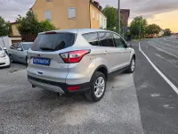 Gebraucht Ford Kuga 182 PS (133 kW) 2018 Silber SUV