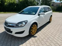 Gebraucht Opel Astra OPC 116 PS (85 kW) 2010 Weiß Kombi