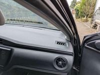 Gebraucht Toyota Auris Hybrid Comfort 99 PS (72 kW) 2018 Schwarz Limousine