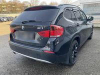 Gebraucht BMW X1 143 PS (105 kW) 2012 Schwarz SUV