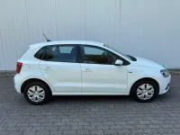 Gebraucht VW Polo LOUNGE 90 PS (66 kW) 2015 Weiß Kleinwagen