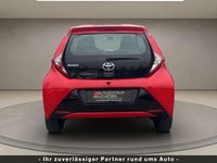 Gebraucht Toyota Aygo 72 PS (52 kW) 2020 Rot Kleinwagen