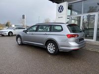 Gebraucht VW Passat 150 PS (110 kW) 2022 Silber Kombi