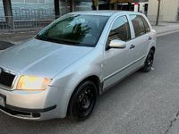 Gebraucht Skoda Fabia 74 PS (54 kW) 2004 Silber Kleinwagen