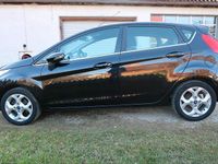 Gebraucht Ford Fiesta 82 PS (60 kW) 2011 Schwarz Kleinwagen