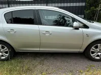 Gebraucht Opel Corsa Edition 87 PS (63 kW) 2012 Silber Kleinwagen