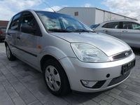 Gebraucht Ford Fiesta Ghia 101 PS (74 kW) 2002 Grau metallic Kleinwagen