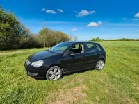 Gebraucht VW Polo 64 PS (47 kW) 2005 Schwarz Kleinwagen