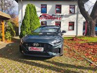 Neu Hyundai i30 N Line 140 PS (102 kW) 2025 Grün Limousine