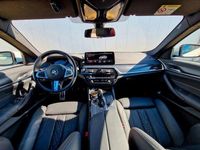 Gebraucht BMW 520 M Sport 190 PS (139 kW) 2023 Weiß Kombi
