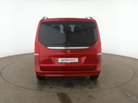 Gebraucht Mercedes V220 Edition 163 PS (119 kW) 2023 Rot Van / Kleinbus