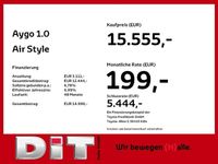 Gebraucht Toyota Aygo Style 72 PS (52 kW) 2023 Ginger beige/ dach schwarz Kleinwagen