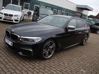 Gebraucht BMW 550 400 PS (294 kW) 2018 Carbonschwarz metallic Kombi