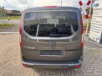 Gebraucht Ford Tourneo Connect Titanium 101 PS (74 kW) 2019 Magneticgrau (metallic) Van / Kleinbus
