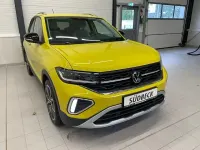 Gebraucht VW T-Cross Style 116 PS (85 kW) 2025 Grape yellow SUV