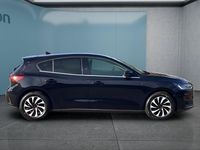 Neu Ford Focus Titanium 125 PS (91 kW) 2025 Schwarz Limousine