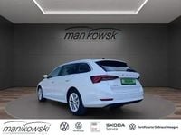 Gebraucht Skoda Octavia Style 116 PS (85 kW) 2022 Weiss Kombi