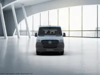 Gebraucht Mercedes Sprinter 163 PS (119 kW) 2020 Lichtblau hell Van