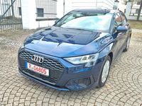 Gebraucht Audi A3 Basis 150 PS (110 kW) 2023 Blau Limousine