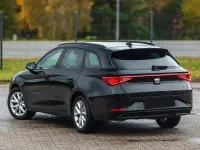 Używany Seat Leon Style 150 KM (110 kW) 2023 Czarny Sedan/Limuzyna