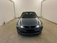 gebraucht Opel Vectra 1.6 TÜV NEU !