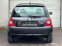 Gebraucht Renault Clio II 75 PS (55 kW) 2005 Schwarz Kleinwagen