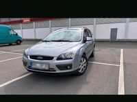 Second-hand Ford Focus 101 CP (74 kW) 2005 Argintiu Break