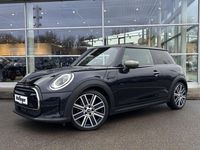 Gebraucht Mini Cooper 136 PS (100 kW) 2022 Enigmatic black (metallic) Kleinwagen