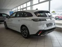 Neu Peugeot 308 SW Allure 131 PS (96 kW) 2025 Weiss Kombi