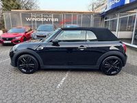 Gebraucht Mini One Cabriolet 102 PS (75 kW) 2019 Midnight black metallic (metallic) Cabrio