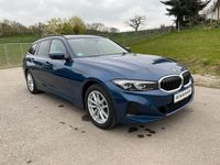 Gebraucht BMW 320 Shadowline 190 PS (139 kW) 2024 Blau Kombi