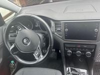 Gebraucht VW Golf Sportsvan Join 110 PS (80 kW) 2018 Rot Van / Kleinbus