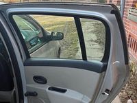 Gebraucht Renault Clio II 55 PS (40 kW) 2005 Grau Kleinwagen