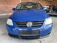 Gebraucht VW Fox Basis 54 PS (39 kW) 2005 Blau Kleinwagen