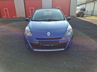 Gebraucht Renault Clio II Dynamique 101 PS (74 kW) 2010 Extremblau Kleinwagen