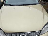 Gebraucht Ford Mondeo 130 PS (95 kW) 2006 Gold Limousine