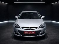 Gebraucht Opel Astra 101 PS (74 kW) 2013 Silber Kleinwagen