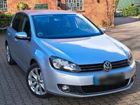 Gebraucht VW Golf VI Highline 122 PS (89 kW) 2011 Silber Kleinwagen