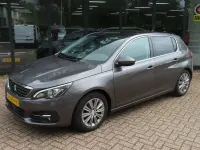 Gebraucht Peugeot 308 Allure 131 PS (96 kW) 2020 Grau Limousine